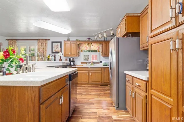 $697,500 | 2477 West 50 North, Princeton, IN 47670