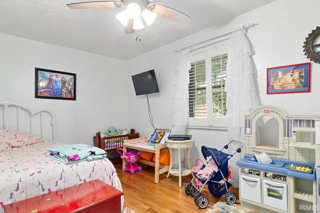 $697,500 | 2477 West 50 North, Princeton, IN 47670