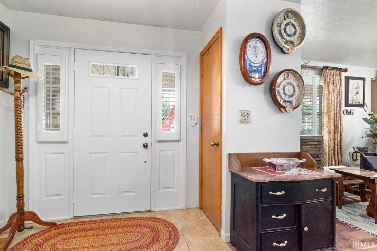 2477 West 50 North Princeton, IN 47670 - Photo 5 of 36