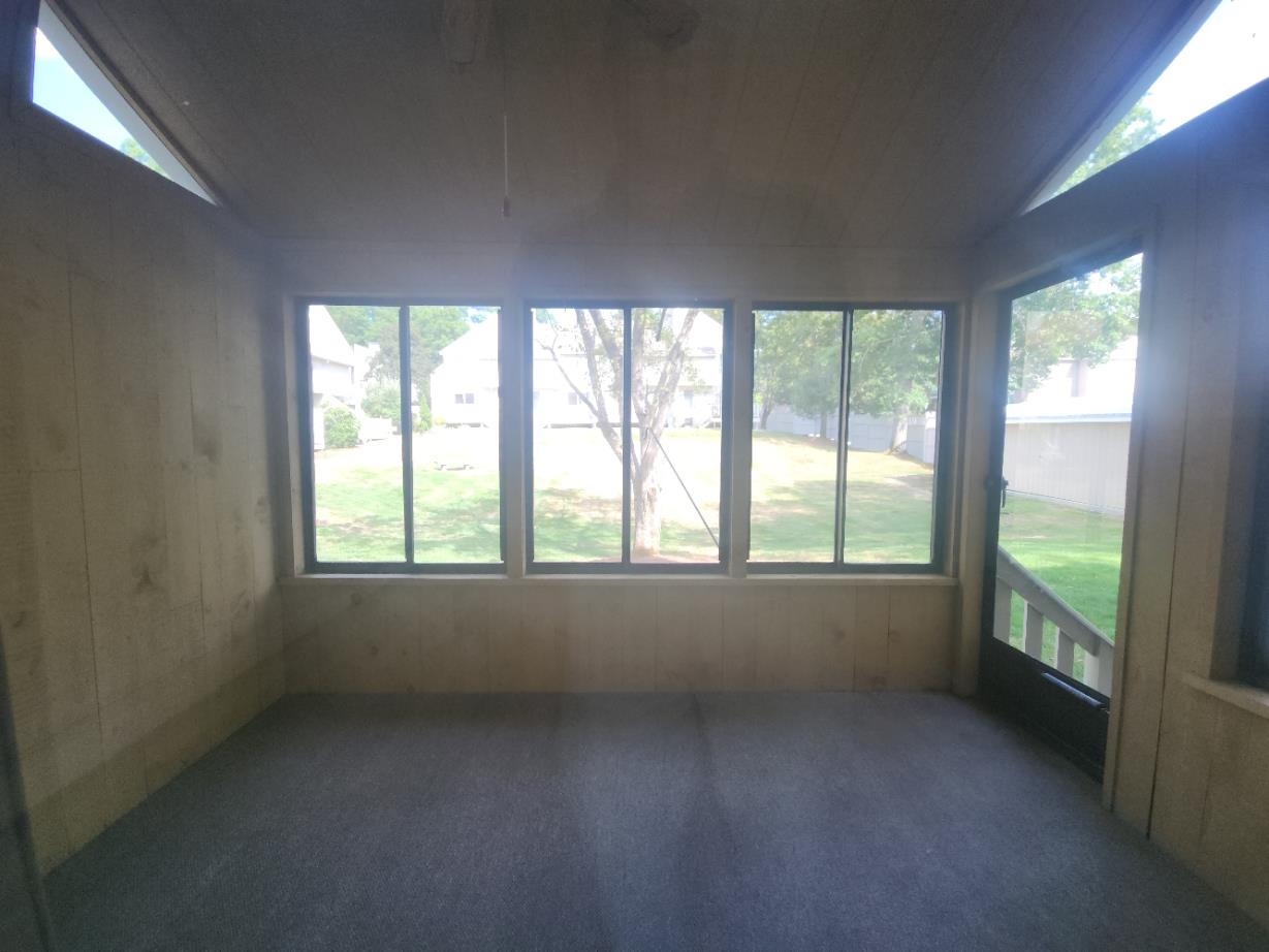 65 Victoria Street, Unit 45 Manchester, NH 03104 - Photo 29 of 50