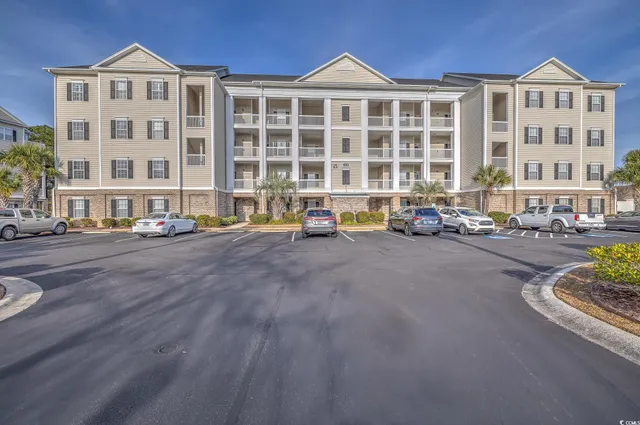 $269,000 | 719 Shearwater Court, Unit 303, Murrells Inlet, SC 29576