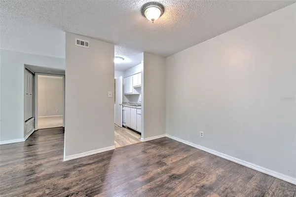 $1,650 | 13403 Arbor Pointe Circle, Unit 304, Tampa, FL 33617