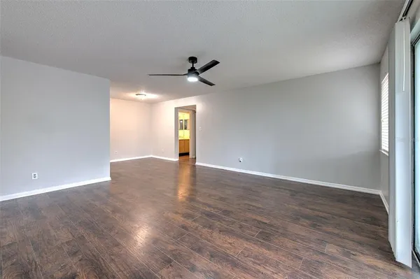 $1,650 | 13403 Arbor Pointe Circle, Unit 304, Tampa, FL 33617