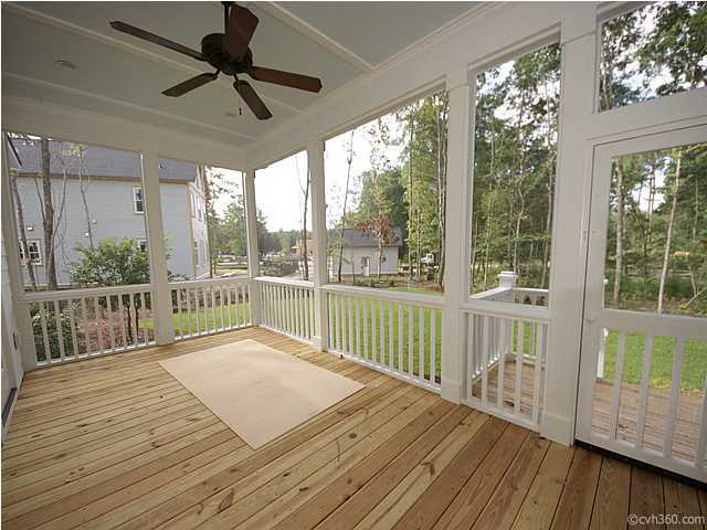 3708 Oconee Loop Mount Pleasant, SC 29466 - Photo 17 of 27 Rear screened in porch
