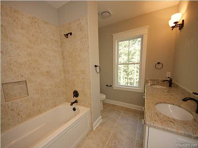 3708 Oconee Loop Mount Pleasant, SC 29466 - Photo 20 of 27 Secondary bath