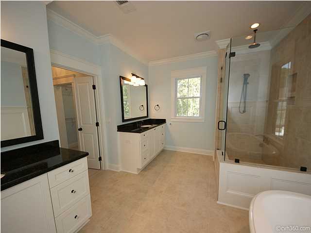 3708 Oconee Loop Mount Pleasant, SC 29466 - Photo 21 of 27 Master bath