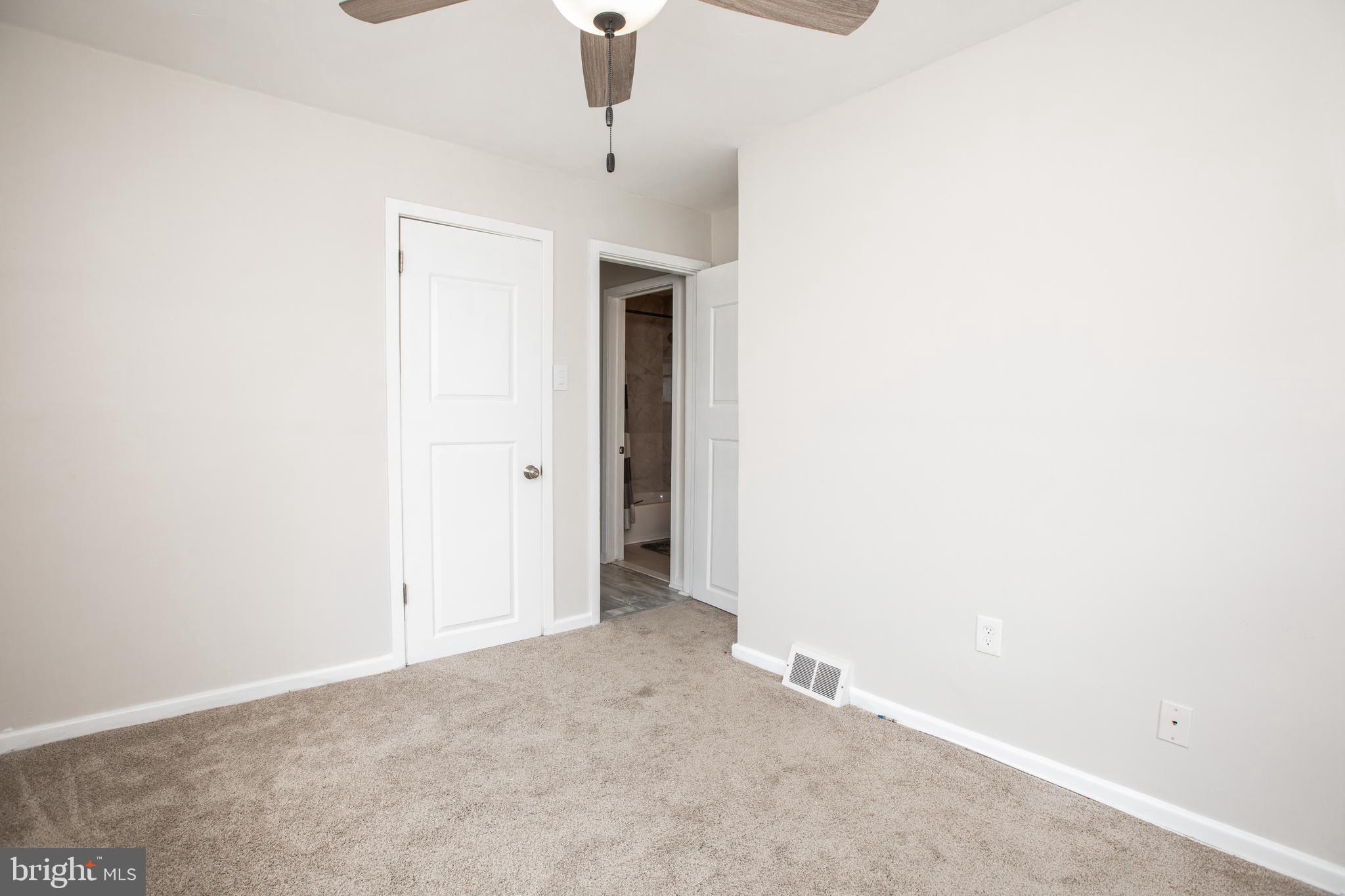 2100 Old York Road Burlington, NJ 08016 - Photo 11 of 27