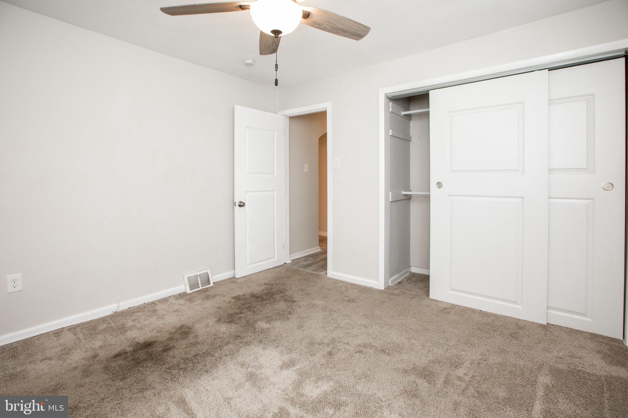 2100 Old York Road Burlington, NJ 08016 - Photo 15 of 27