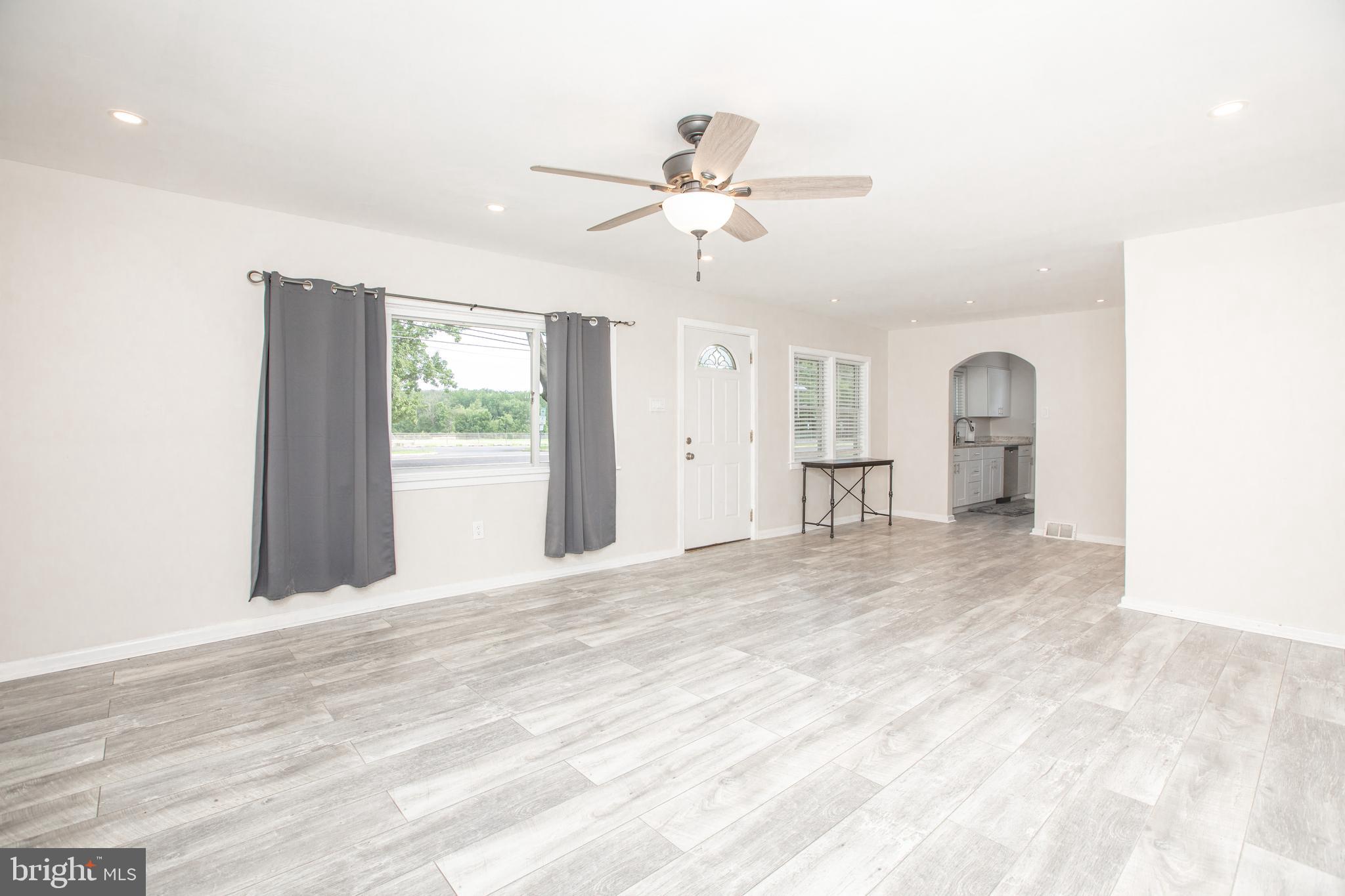 2100 Old York Road Burlington, NJ 08016 - Photo 2 of 27