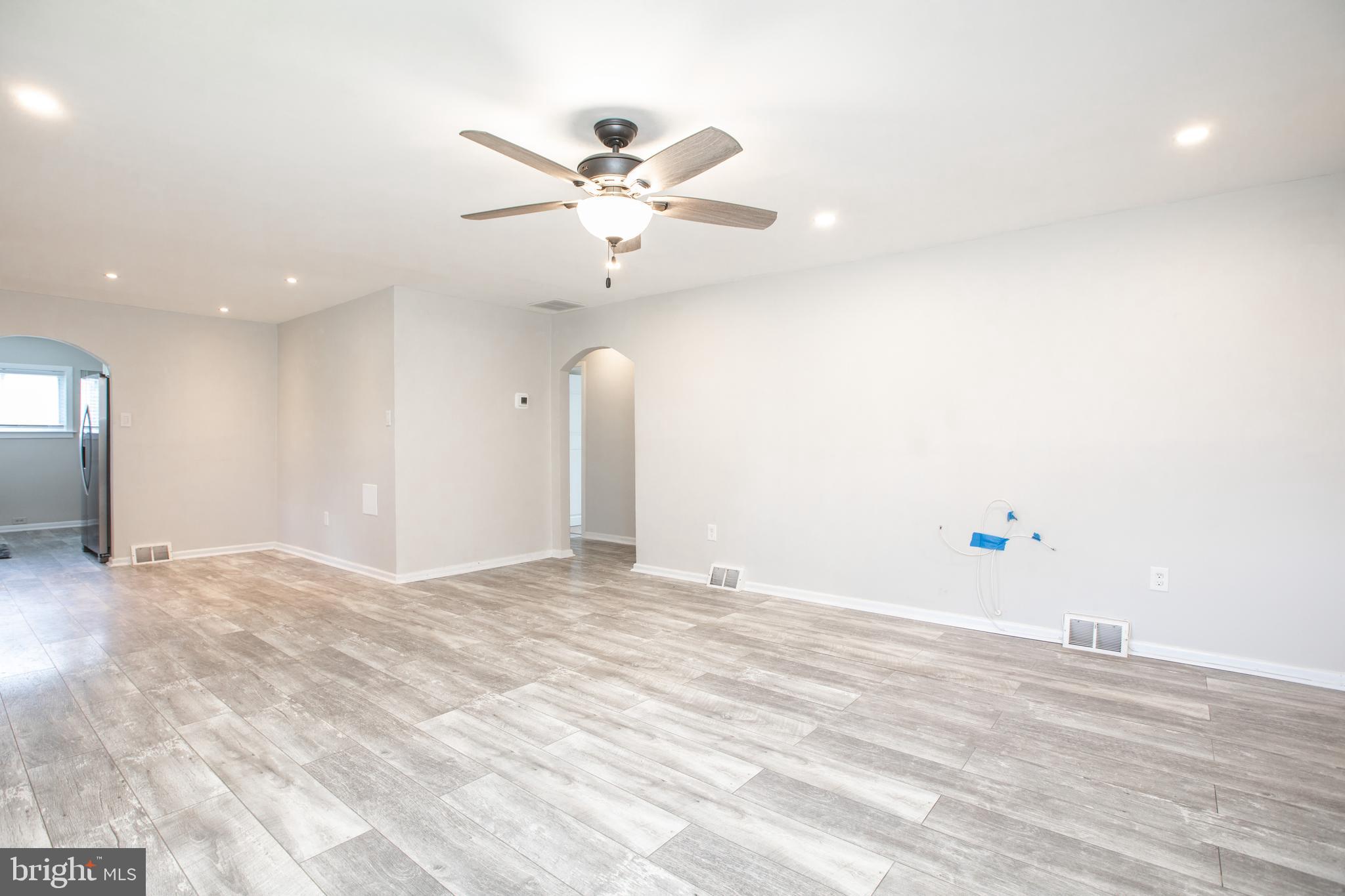 2100 Old York Road Burlington, NJ 08016 - Photo 3 of 27