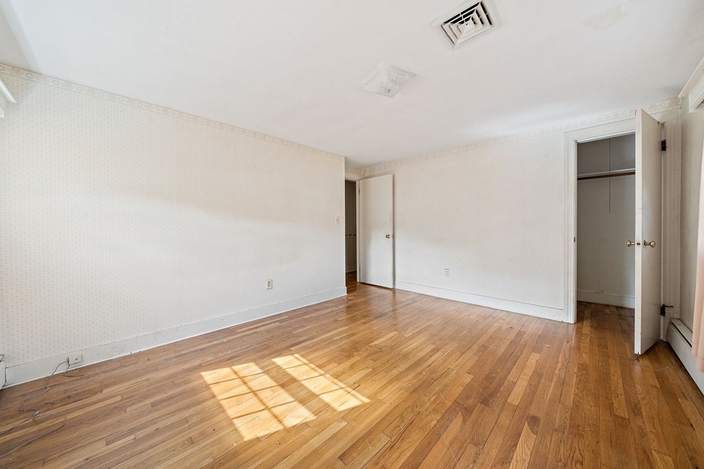 21 Hazelmoor Road Yarmouth, MA 02664 - Photo 12 of 24