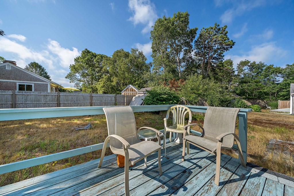 21 Hazelmoor Road Yarmouth, MA 02664 - Photo 17 of 24