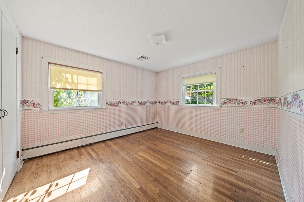 21 Hazelmoor Road Yarmouth, MA 02664 - Photo 6 of 24