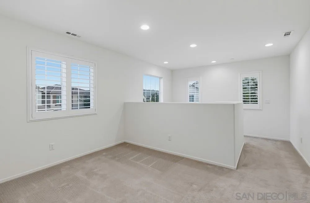 35309 Kinsky Way Fallbrook, CA 92028 - Photo 18 of 62 Upstairs Loft