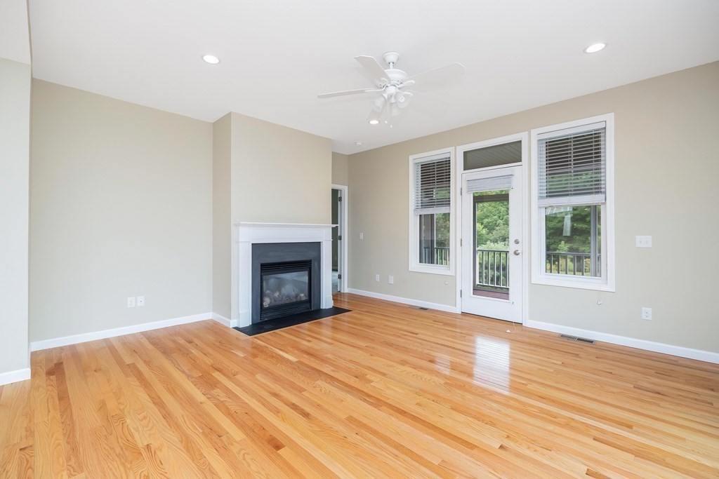 10 Rails End Road, Unit 10 Southwick, MA 01077 - Photo 15 of 42 Gallery Image 15