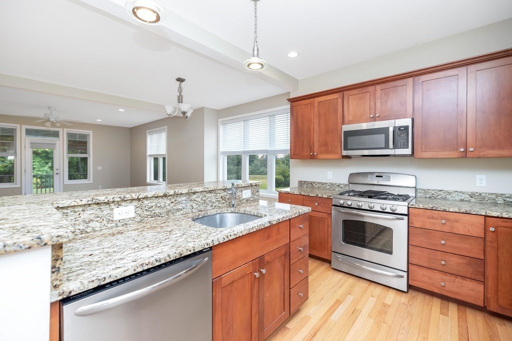 10 Rails End Road, Unit 10 Southwick, MA 01077 - Photo 7 of 42 Gallery Image 7
