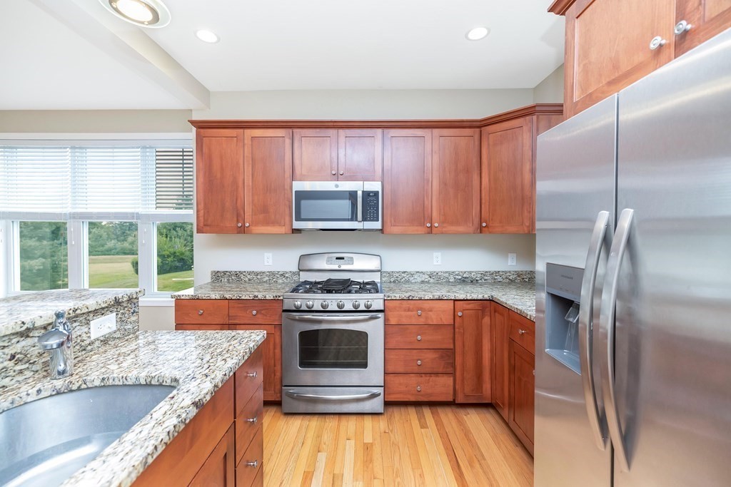 10 Rails End Road, Unit 10 Southwick, MA 01077 - Photo 8 of 42 Gallery Image 8