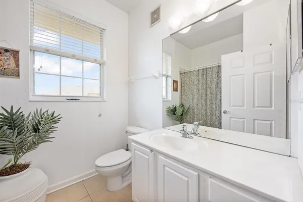 $250,000 | 6335 Contessa Drive, Unit 301, Orlando, FL 32829