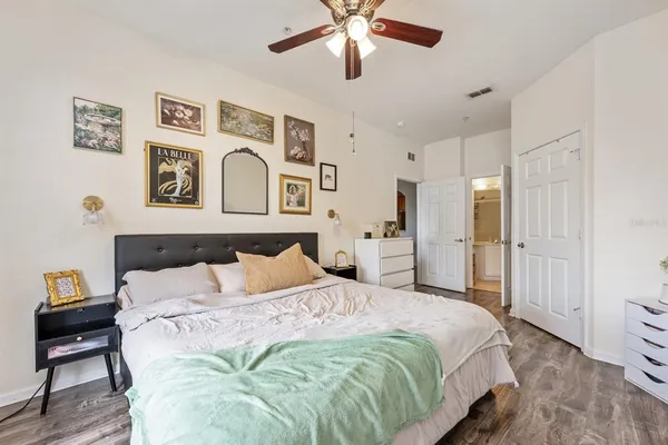 $250,000 | 6335 Contessa Drive, Unit 301, Orlando, FL 32829