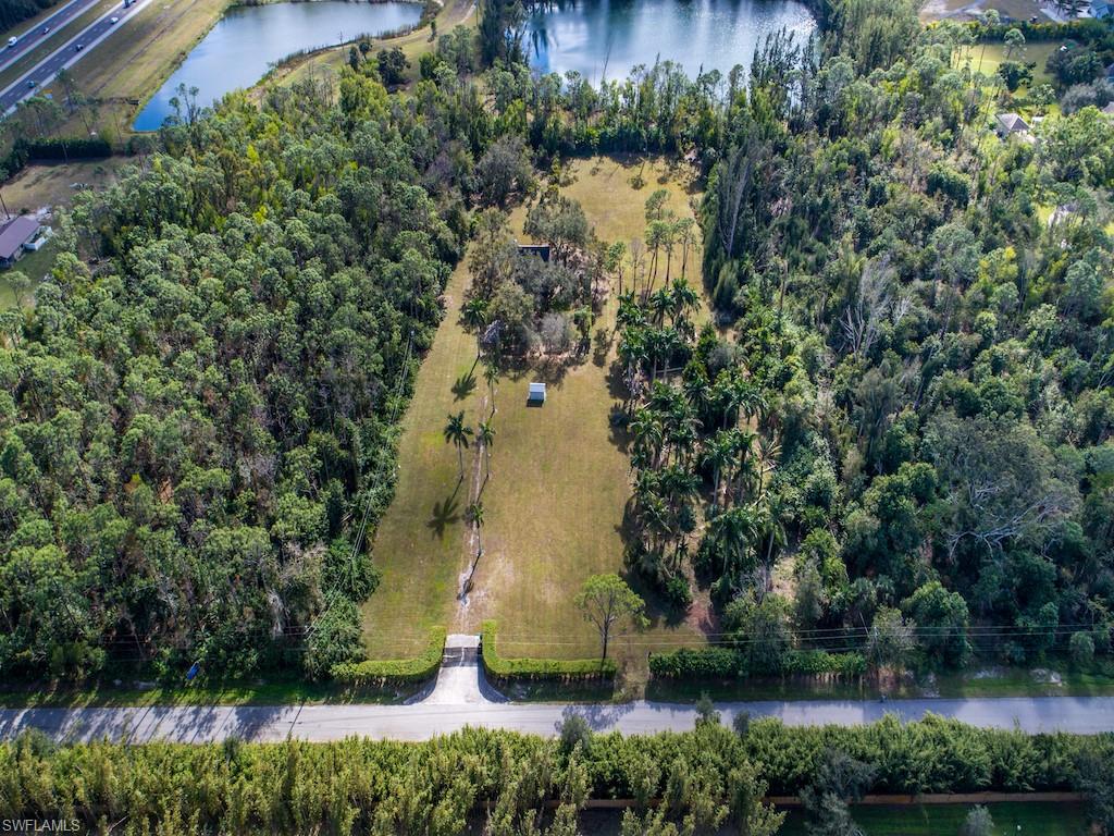 6470 Daniels Road Naples, FL 34109 - Photo 7 of 22 a view of a yard
