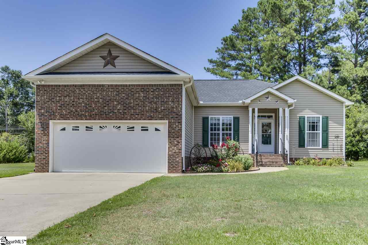 108 Ridge Drive Laurens, SC 29360 - Photo 1 of 36