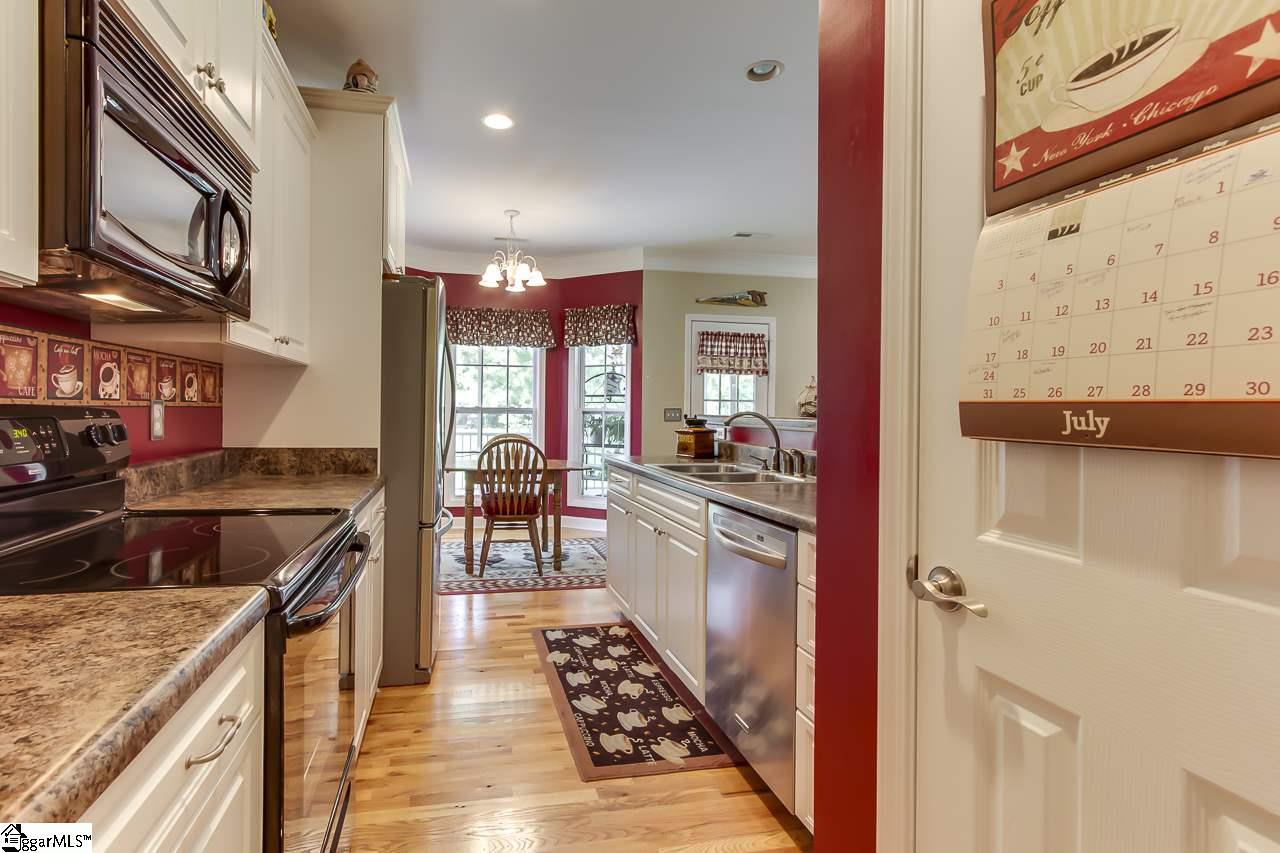 108 Ridge Drive Laurens, SC 29360 - Photo 17 of 36