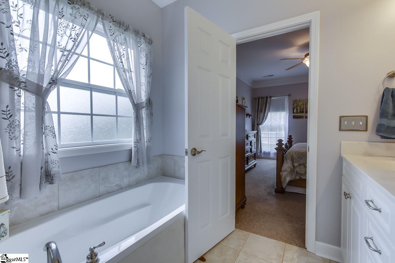 108 Ridge Drive Laurens, SC 29360 - Photo 22 of 36