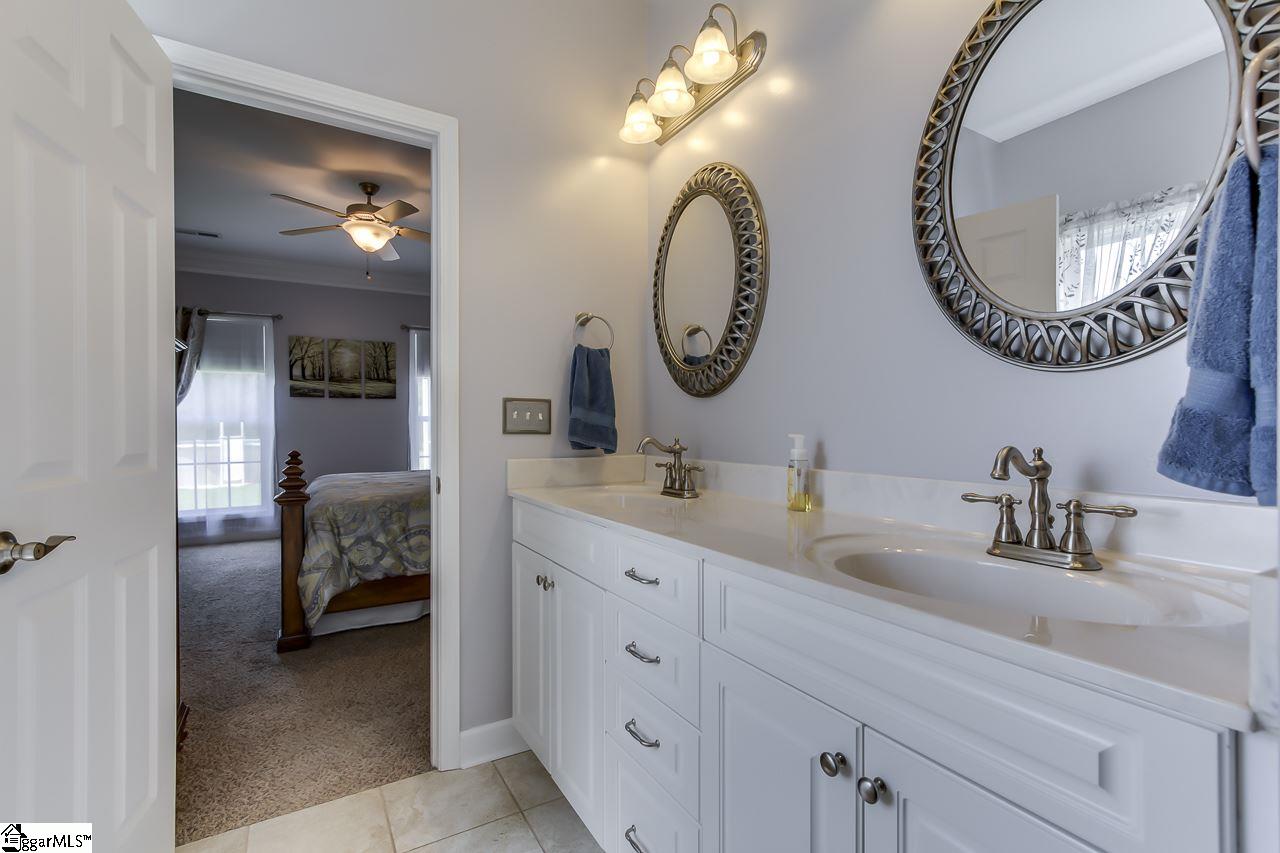 108 Ridge Drive Laurens, SC 29360 - Photo 23 of 36