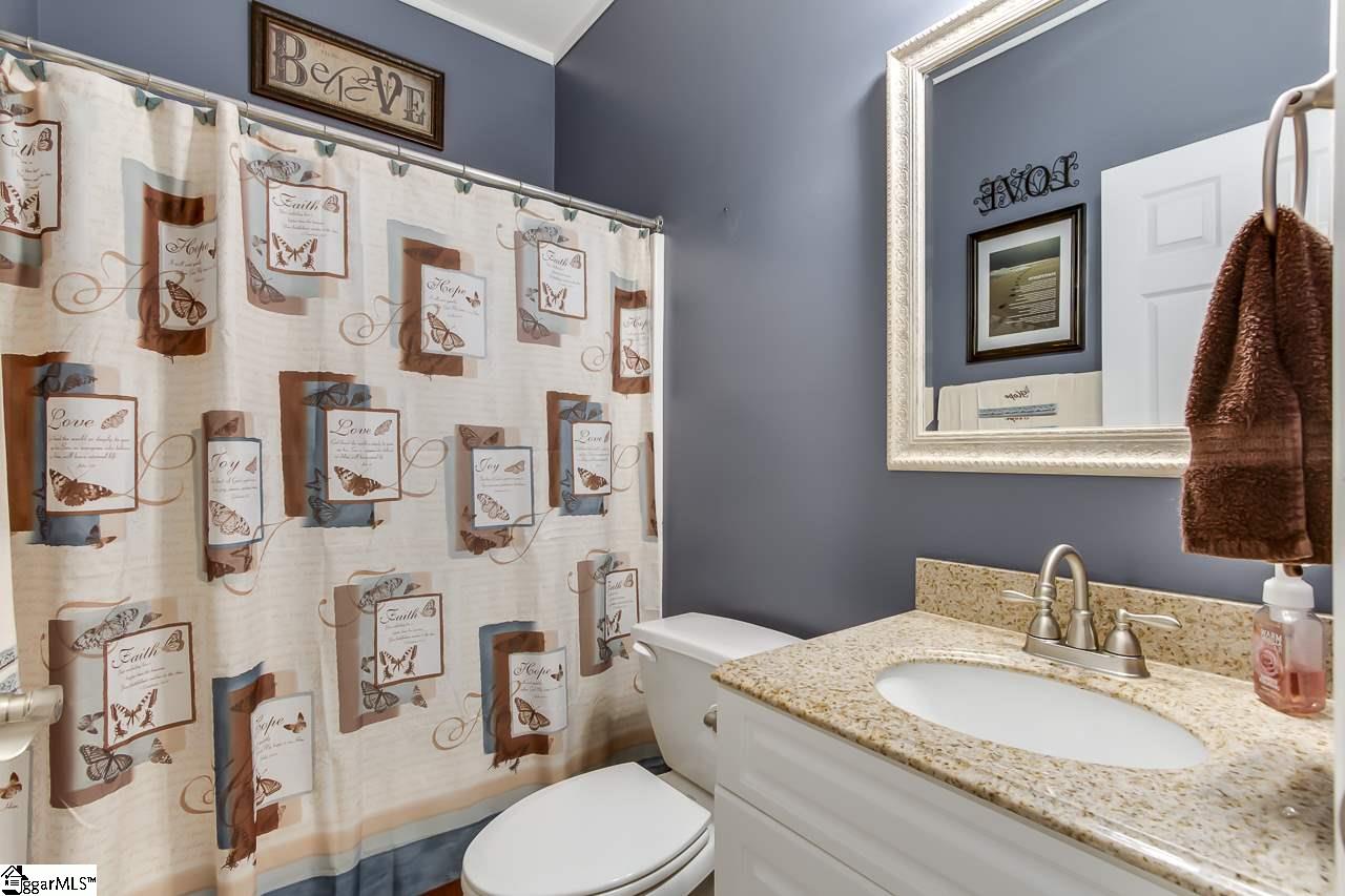 108 Ridge Drive Laurens, SC 29360 - Photo 27 of 36