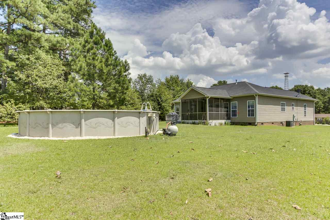 108 Ridge Drive Laurens, SC 29360 - Photo 32 of 36