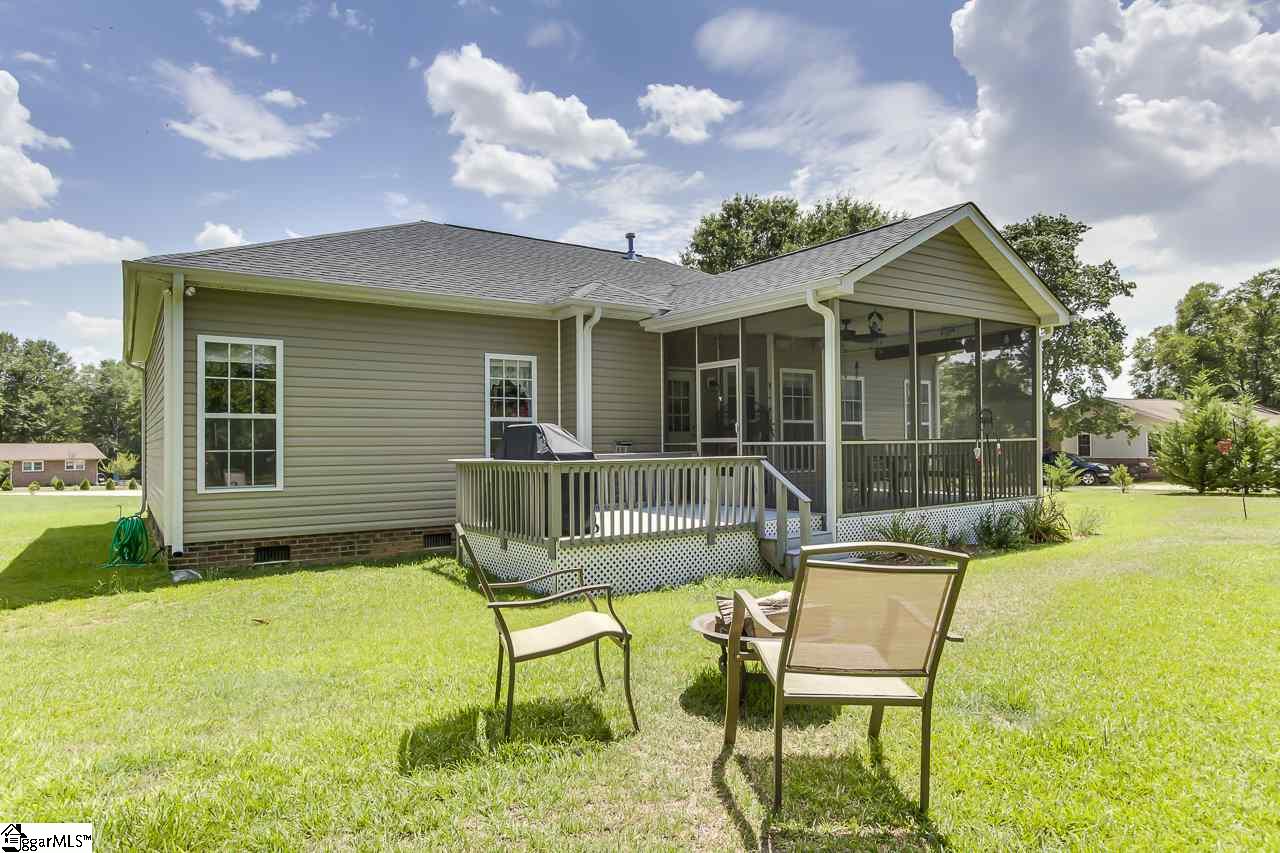 108 Ridge Drive Laurens, SC 29360 - Photo 35 of 36