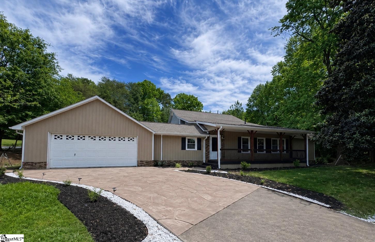 3936 Cripple Creek Road Greer, SC 29651 - Photo 2 of 45