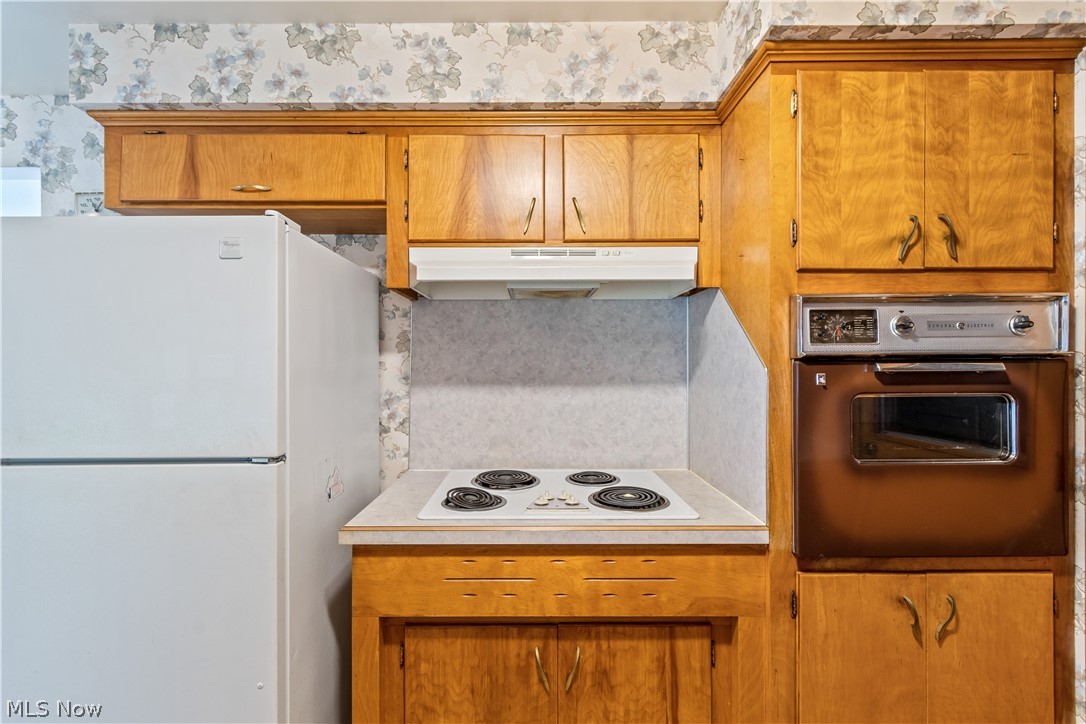 4655 5th Street Northwest Canton, OH 44708 - Photo 6 of 21 Gallery Image 6
