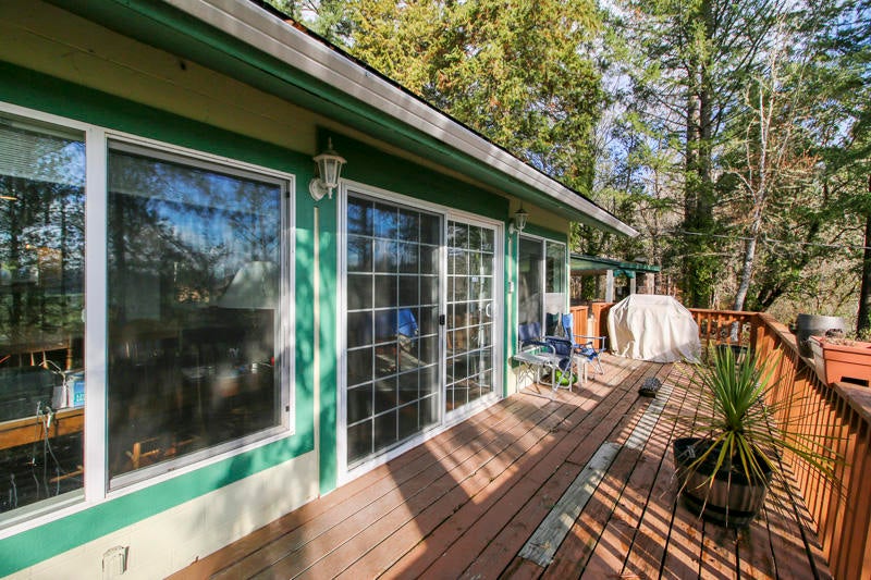 5450 Upper River Road Grants Pass, OR 97526 - Photo 23 of 30 IMG_9589