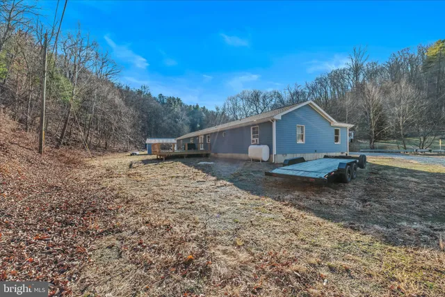$459,000 | 1920 Sir Johns Run Road, Berkeley Springs, WV 25411