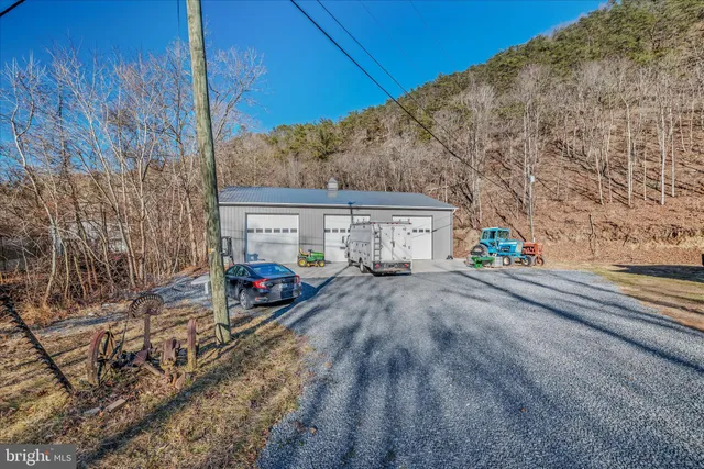$459,000 | 1920 Sir Johns Run Road, Berkeley Springs, WV 25411