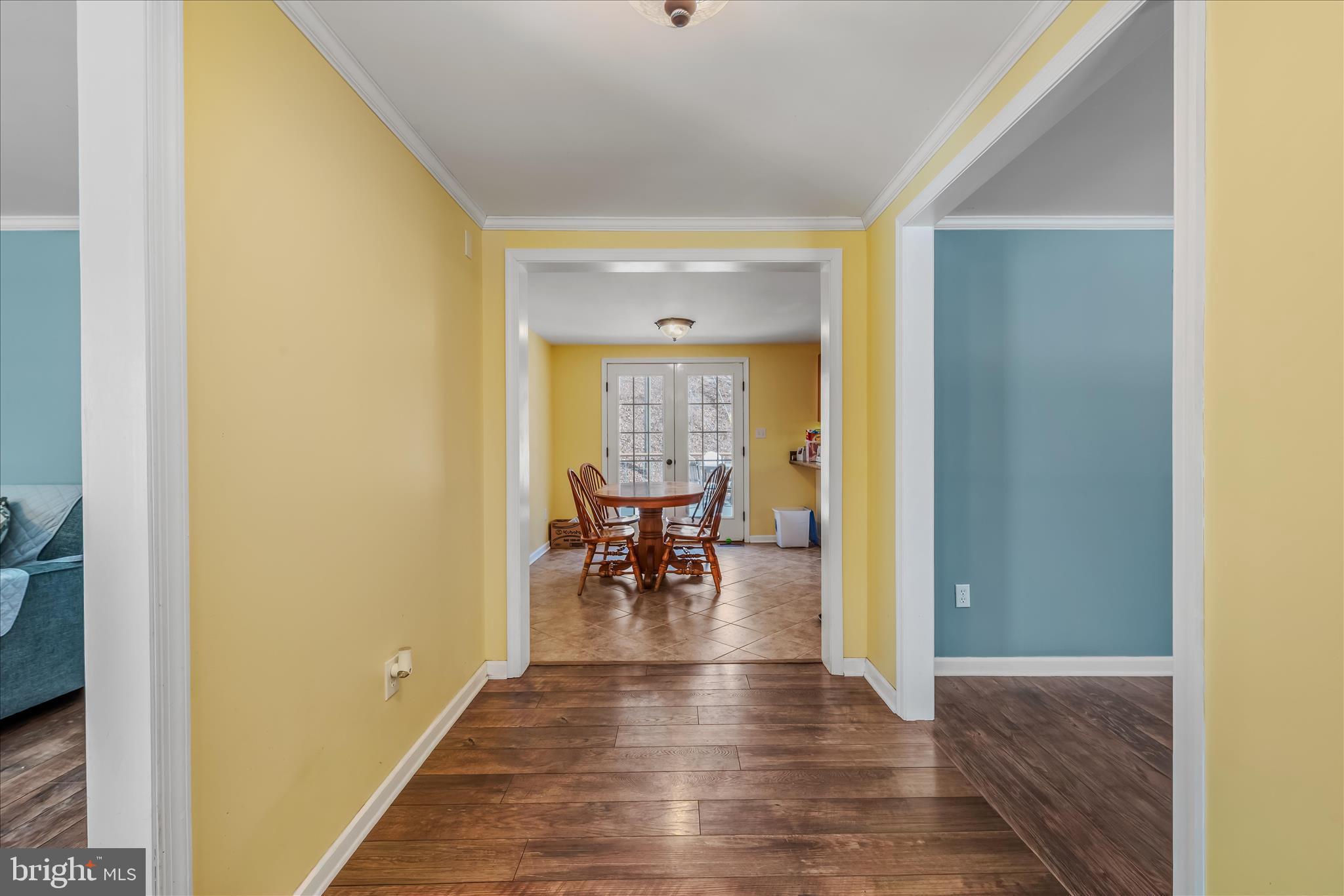 1920 Sir Johns Run Road Berkeley Springs, WV 25411 - Photo 5 of 39 Entrance