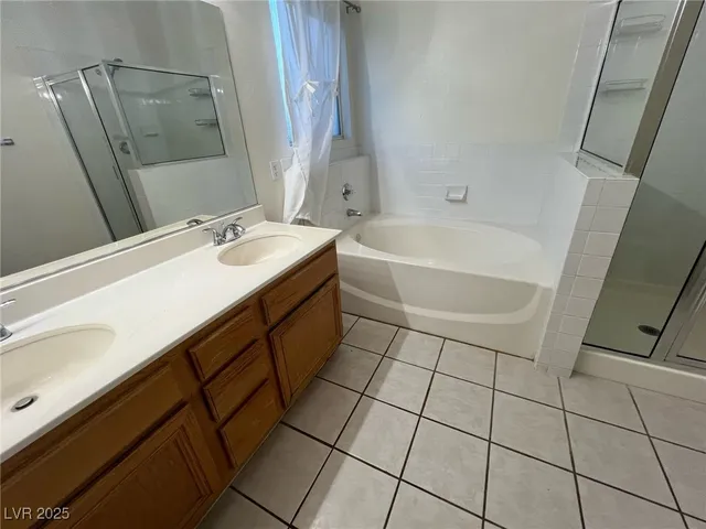 $1,675 | 3702 Rose Canyon Drive, North Las Vegas, NV 89032