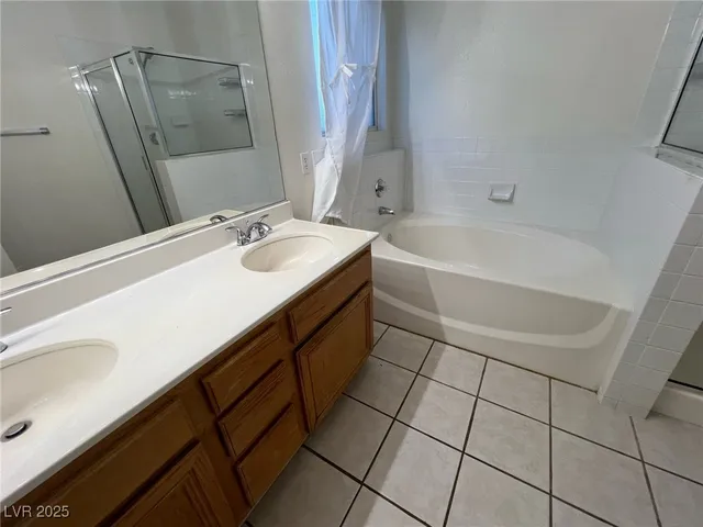 $1,675 | 3702 Rose Canyon Drive, North Las Vegas, NV 89032