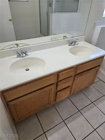 $1,675 | 3702 Rose Canyon Drive, North Las Vegas, NV 89032