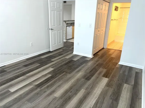 $235,000 | 8050 North Nob Hill Road, Unit 105, Tamarac, FL 33321