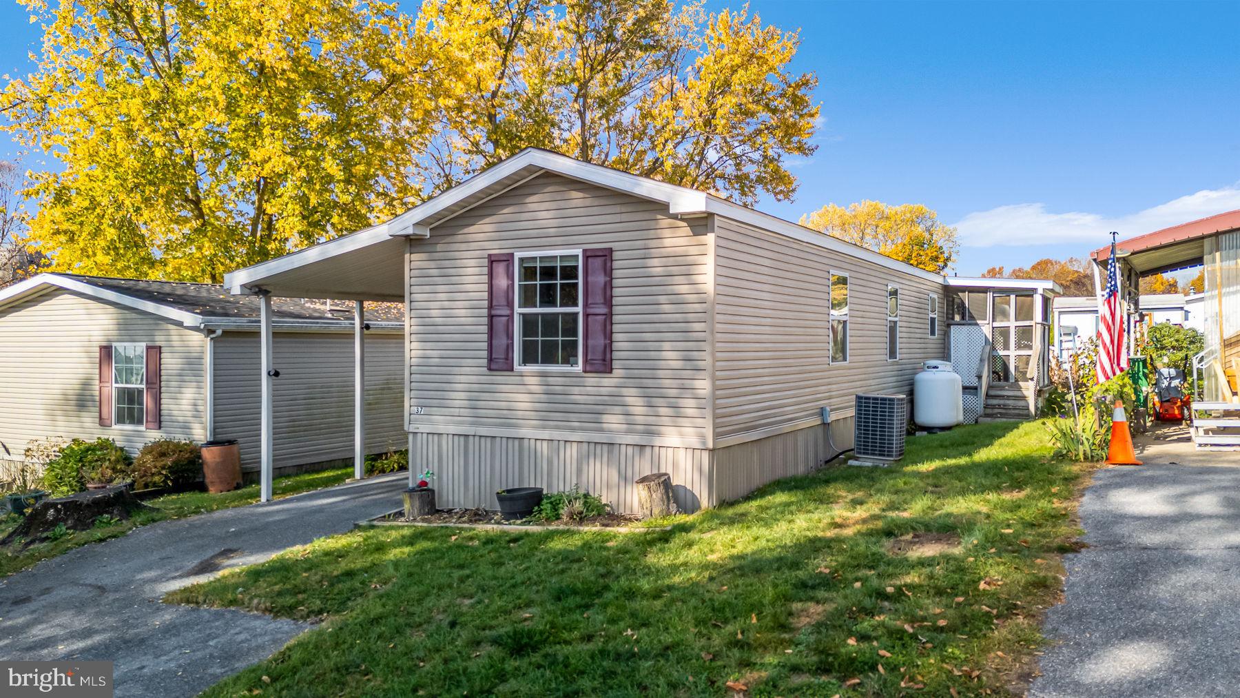 37 Plateau Road Lititz, PA 17543 - Photo 14 of 20