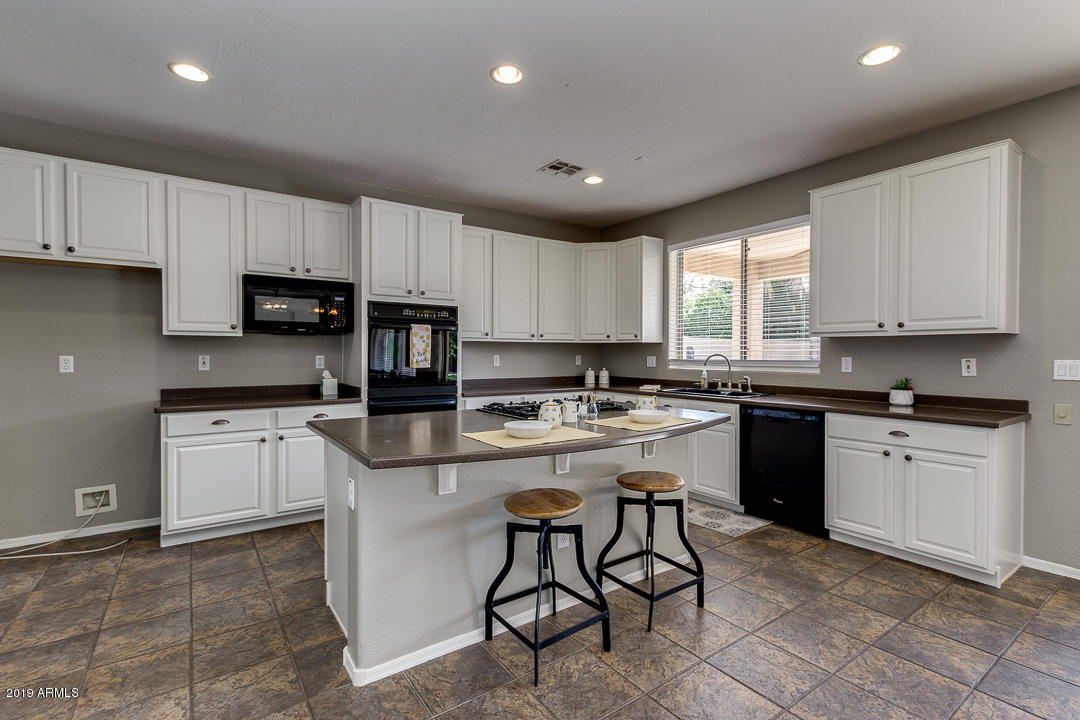329 East Hopkins Road Gilbert, AZ 85295 - Photo 21 of 73 21-Hapkins