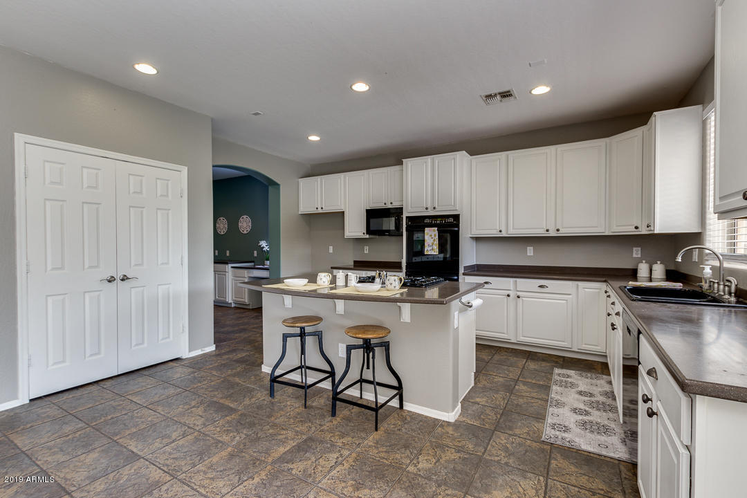 329 East Hopkins Road Gilbert, AZ 85295 - Photo 25 of 73 25-Hapkins