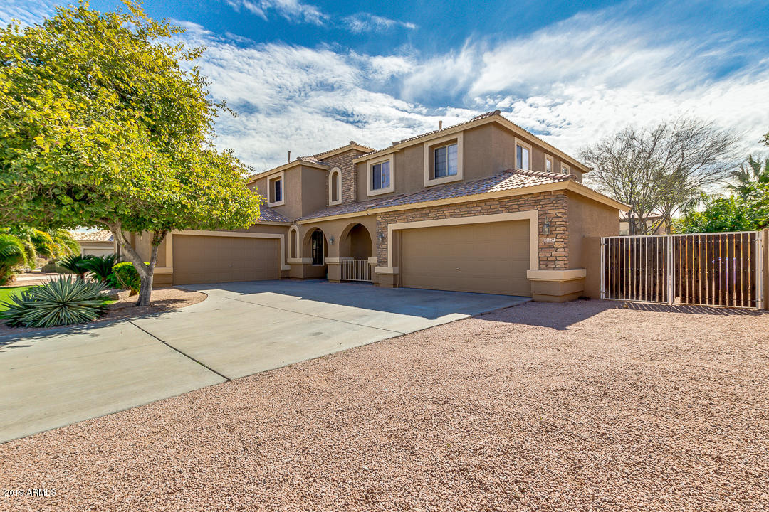 329 East Hopkins Road Gilbert, AZ 85295 - Photo 5 of 73 05-Hapkins