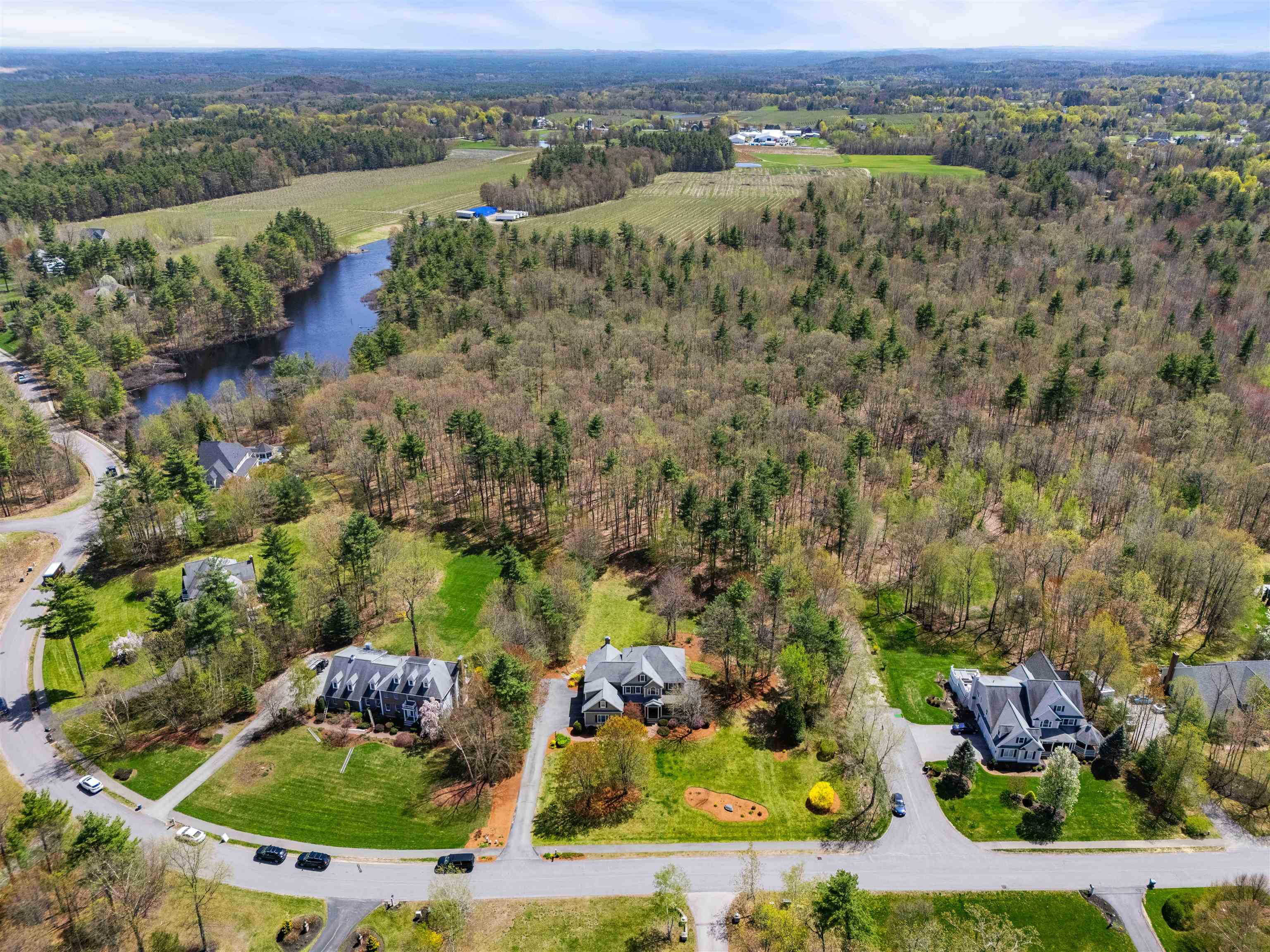 45 Long Hill Road Hollis, NH 03049 - Photo 5 of 40