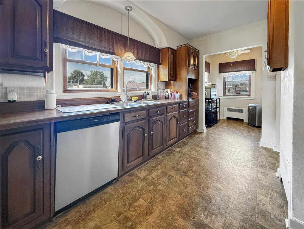 200 West Main Street Casey, IL 62420 - Photo 5 of 22