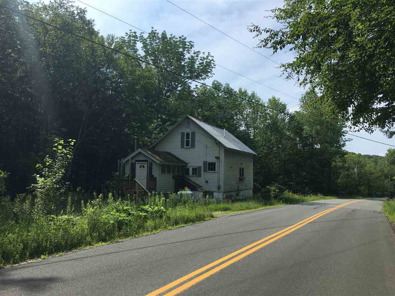 302 Strafford Road Tunbridge, VT 05077 - Photo 2 of 17