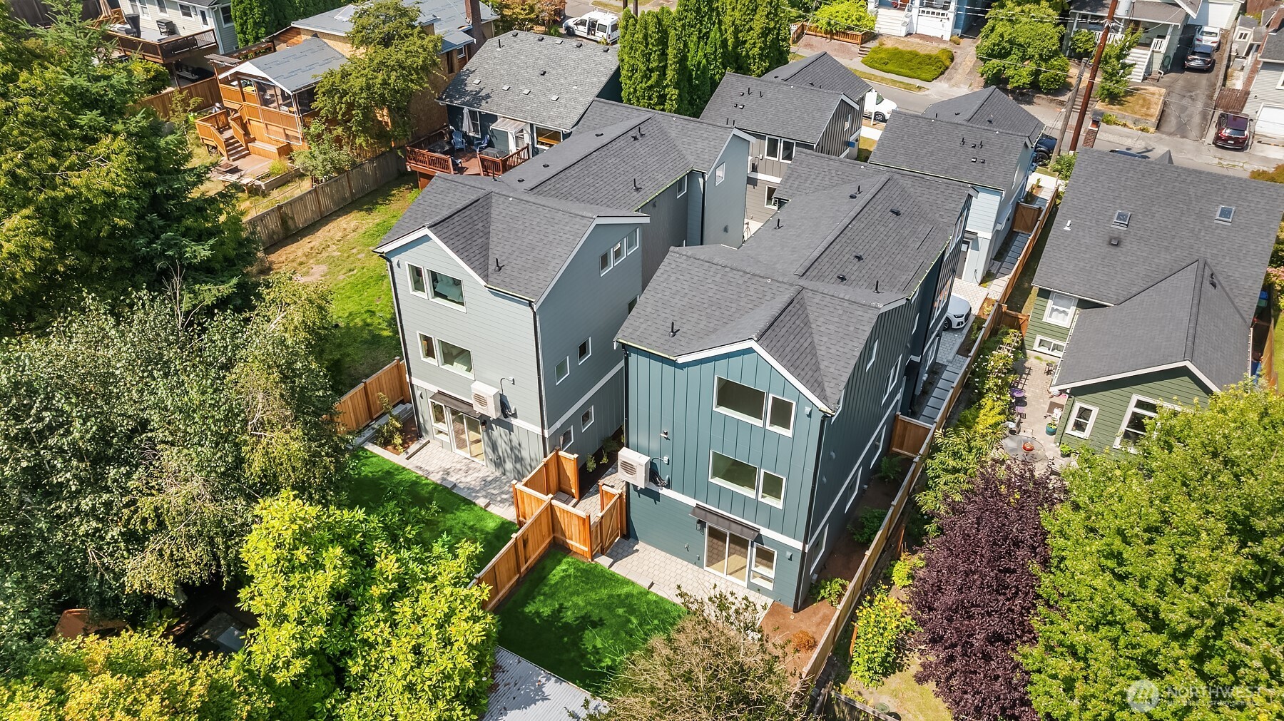 533 North 70th Street Seattle, WA 98103 - Photo 17 of 18 Gallery Image 17