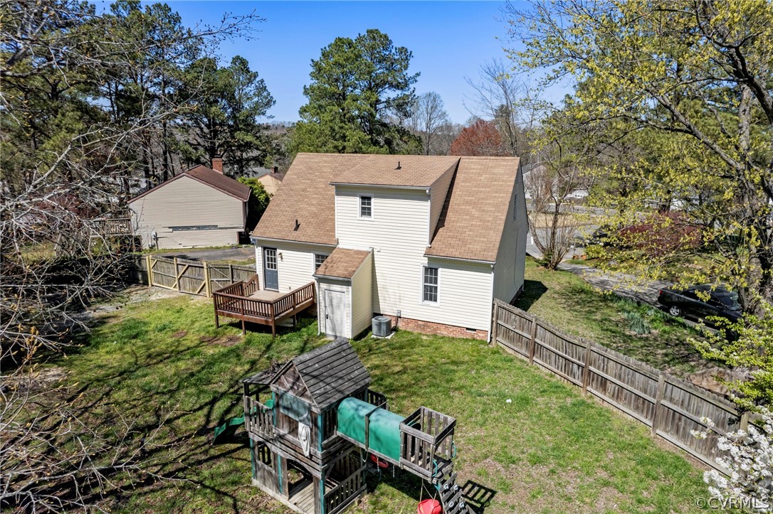 5205 Hallmark Circle Richmond, VA 23234 - Photo 25 of 36 an aerial view of a house with a yard